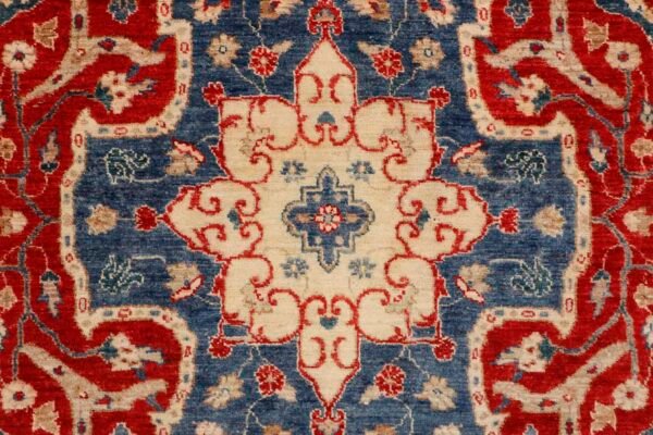 Red Hariz 8' 0 x 10' - SKU 10004