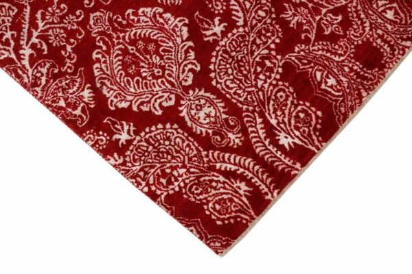 Red Ikat 8' 0 x 10' - SKU 10014