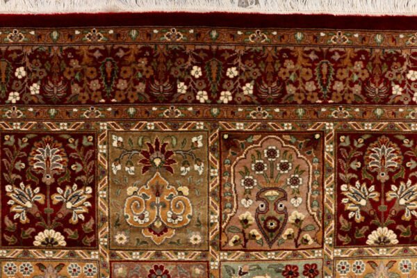 Maroon Bakhtiar 4' 1 x 6' - SKU 37675