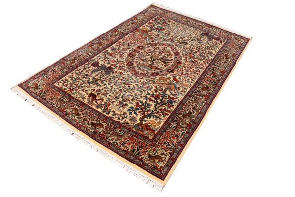 Navajo White Hunting 4' 6 x 6' 11 - SKU 37692