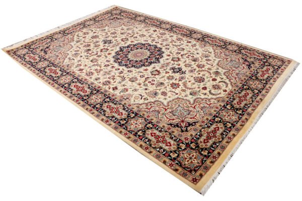 Cornsilk Kashan 6' 1 x 8' 11 - SKU 37706