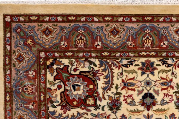 Bisque Kashan 3' 1 x 5' 1 - SKU 37712