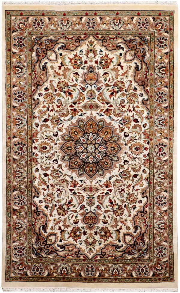 Cornsilk Kashan 3' x 4' 11 - SKU 37738